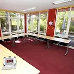 Halt - Choisissez L'hotellerie Independante 酒店 拉特斯