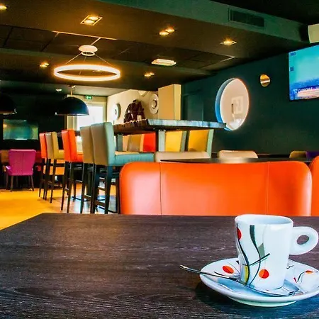 فندق Halt - Choisissez L'hotellerie Independante 2*