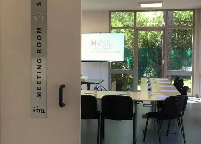 Отель Halt - Choisissez L'hotellerie Independante