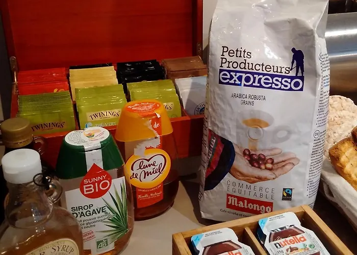 Отель Halt - Choisissez L'hotellerie Independante 2*