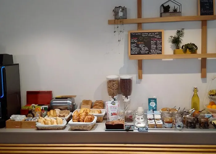 Halt - Choisissez L'hotellerie Independante 2*