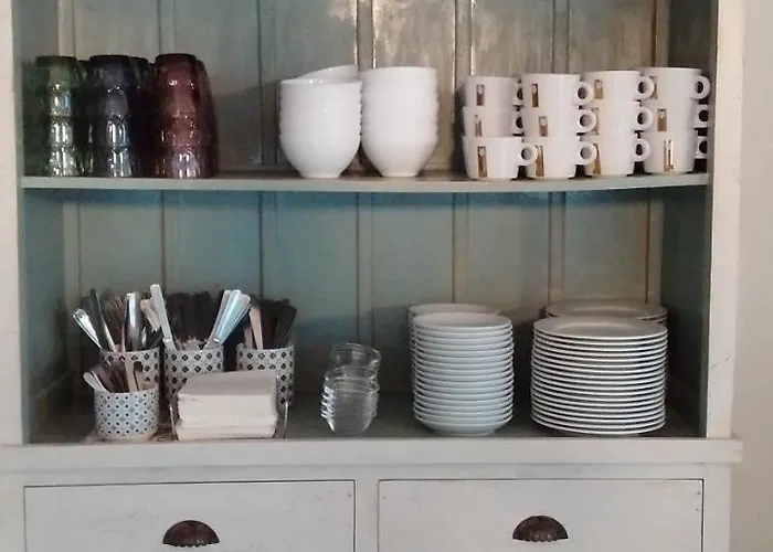 Halt - Choisissez L'hotellerie Independante Лат