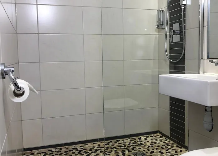 Halt - Choisissez L'hotellerie Independante